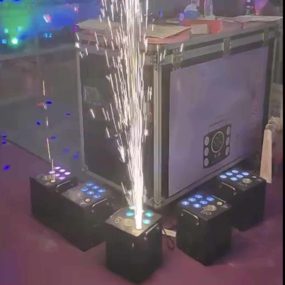 Lighting Wedding Outdoor - 600W LEDコールドスパークマシン、RGBライトDMX電子フラワースプレーマシン、屋内外結婚式パーティーイベントステージ用