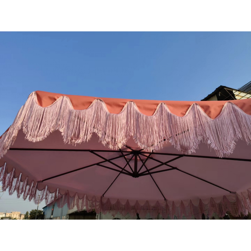カスタムモダン屋外ダイニングと公園バナナパラソル、ユニークな - Outdoor Lighting Mediterranean Style のレビューと価格
