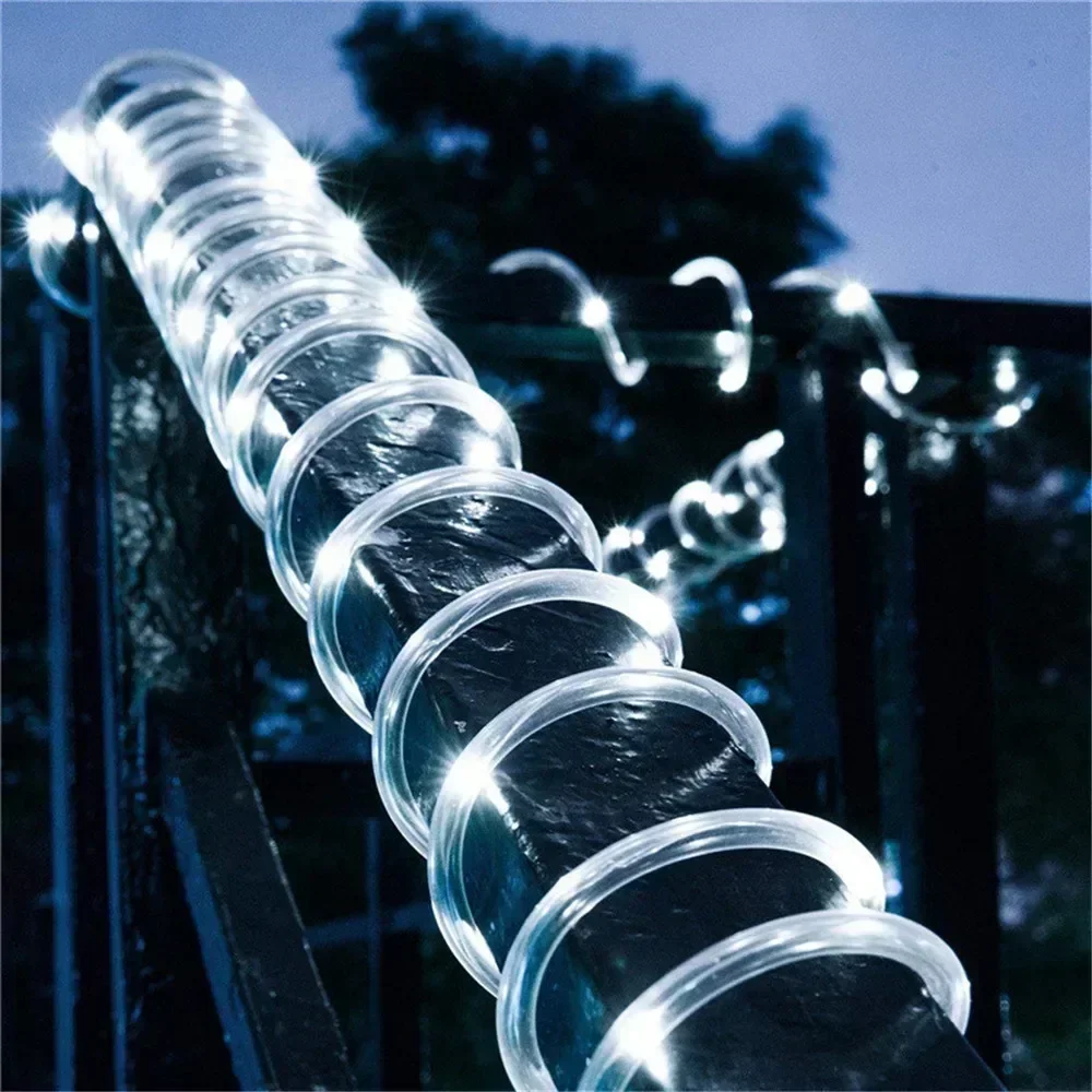 ソーラーロープライト屋外用ブルーLED PVCチューブフェア - Outdoor Lighting Under Pergola のレビューと価格